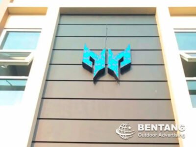 Contoh Neon Box yang Menarik dan Mencuri Perhatian