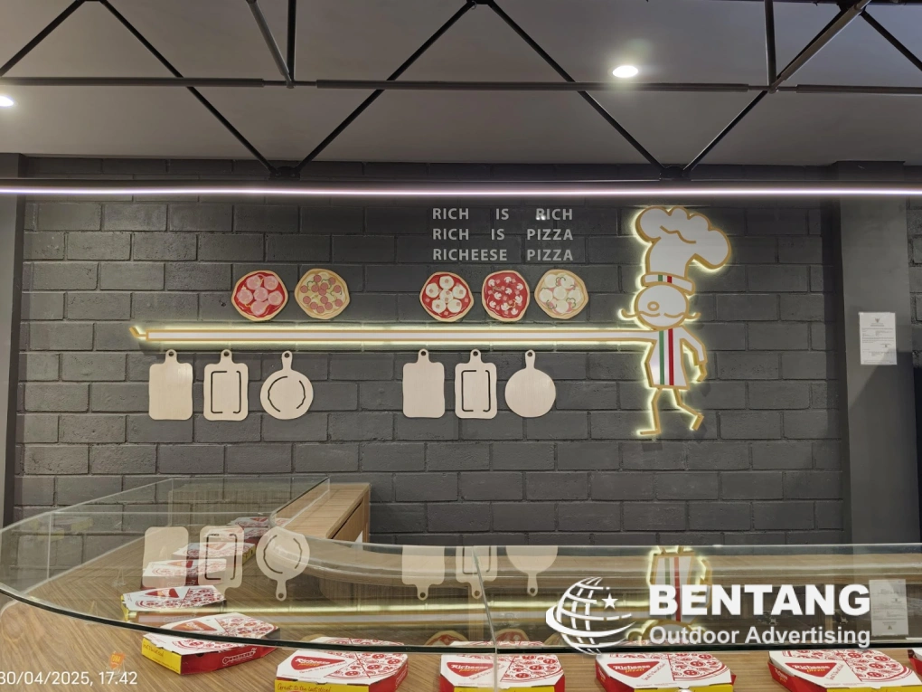 Kenapa harga neon sign bisa berbeda-beda?